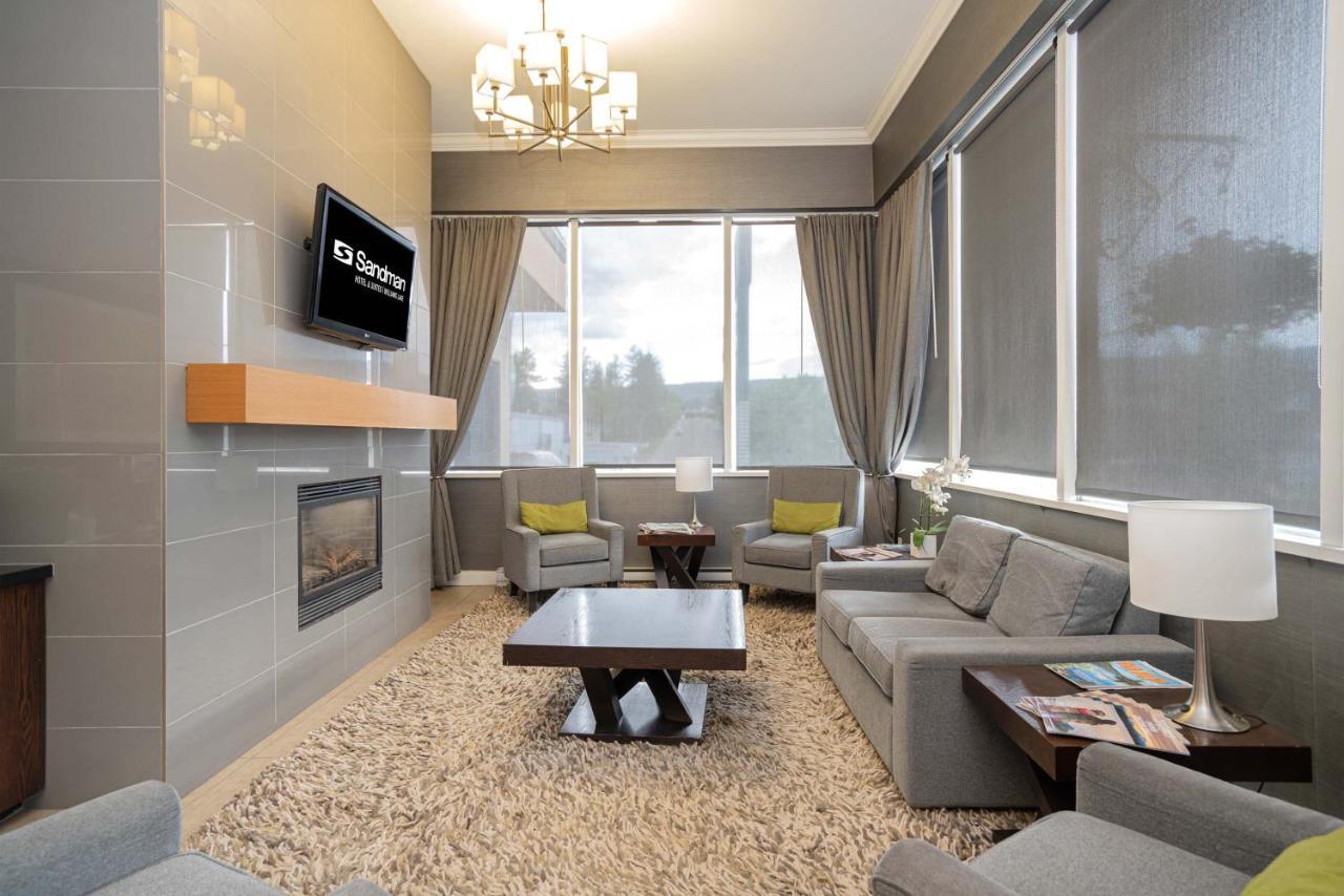 Sandman Hotel & Suites Williams Lake Bagian luar foto