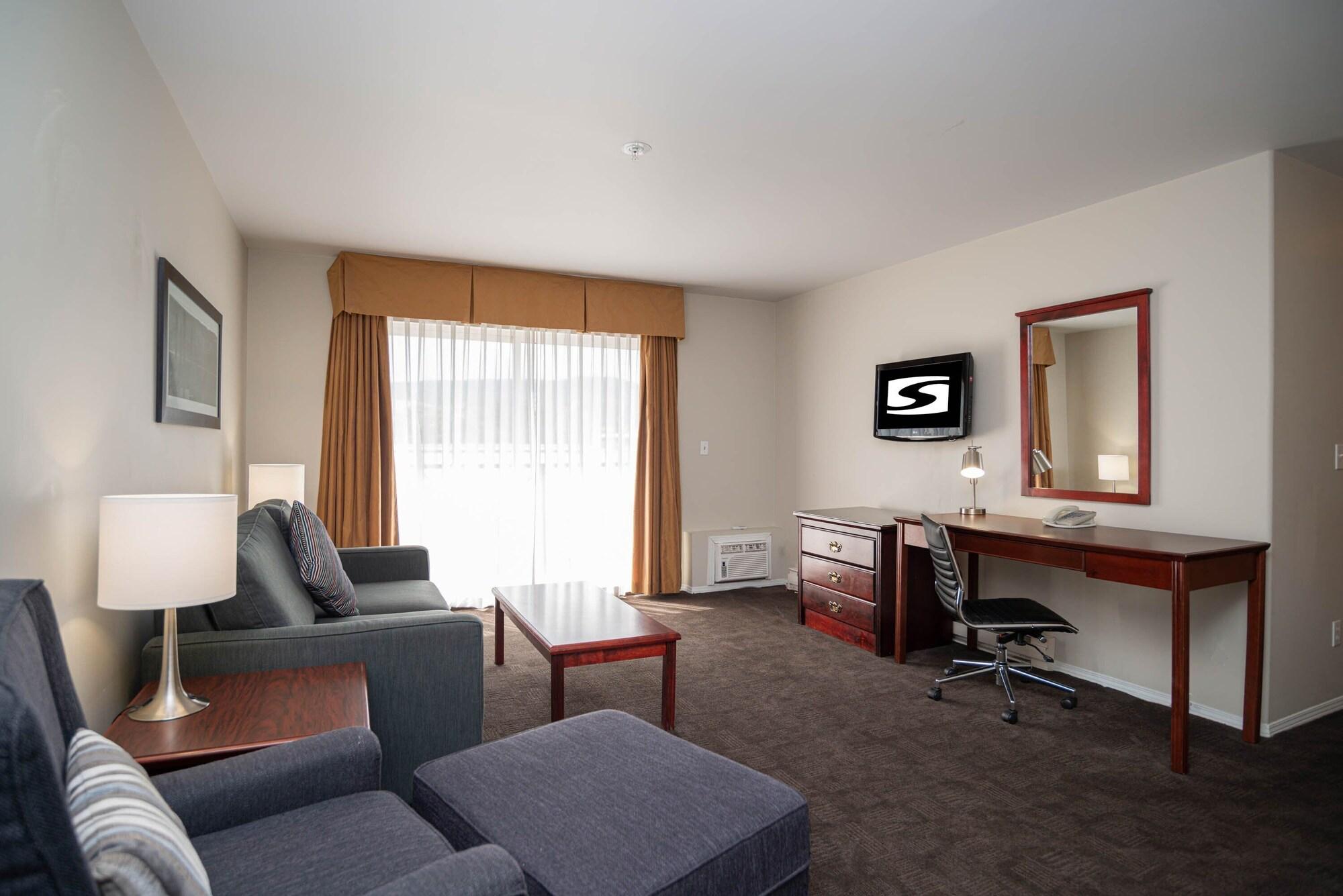 Sandman Hotel & Suites Williams Lake Bagian luar foto